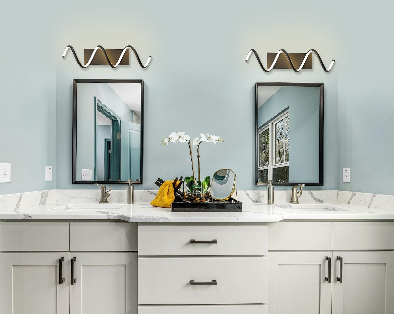 Dante 16W/3000K Matte Black Integrated LED Wall Lamp Vanity Light V7S7 - product image 3