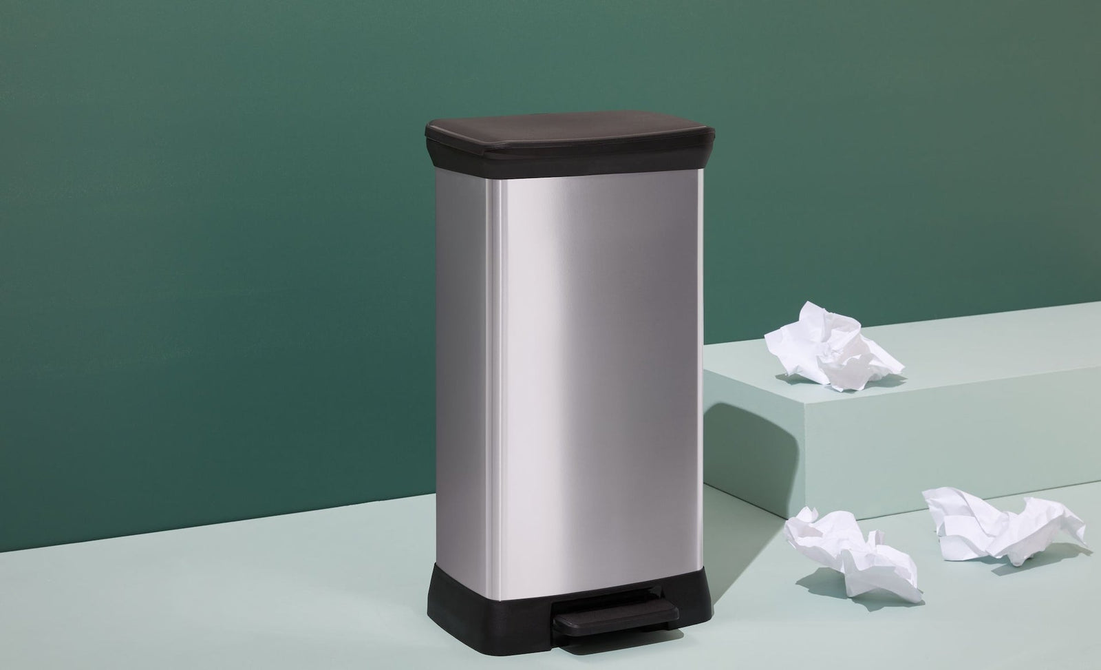 type A Slim Silver Plastic Rectangular Step Garbage Can, 50-L Q9B5 - product image 3
