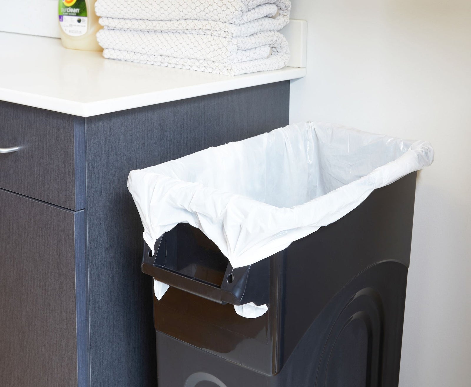 Solutions Plastic Tall Slim Rectangular Garbage Can, Black, 87-L Y7Z6 - product image 7