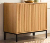 Byward Scallop Accent Cabinet Oak P2Z7 - product image 5