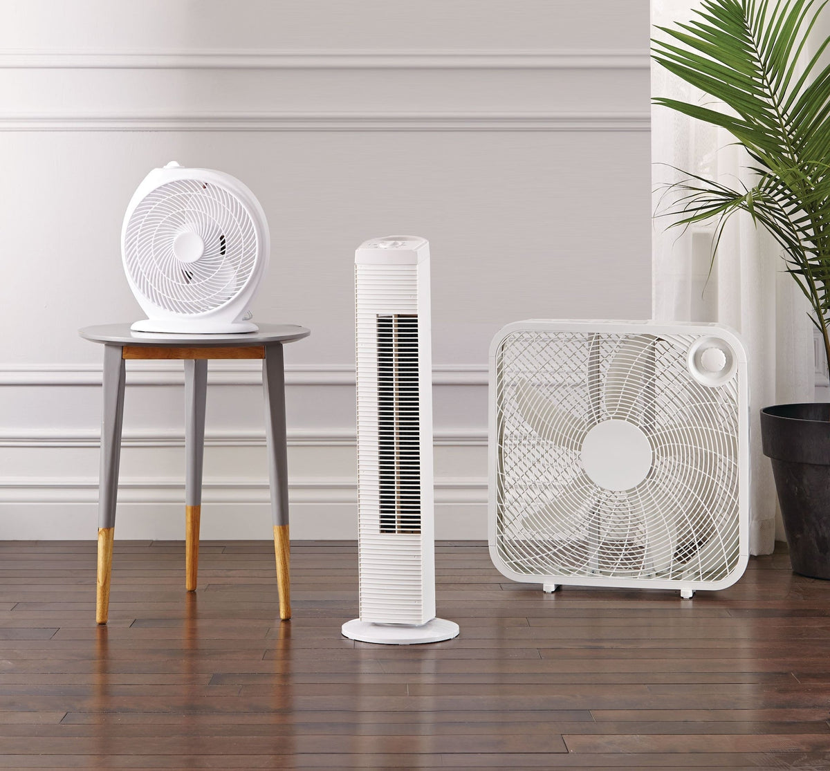 Plastic 5-Blade Portable Box/Floor Fan, 2-Speed, White, 20-in D9B3 - product image 8