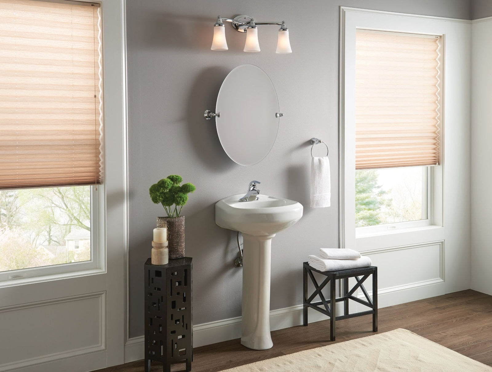 EVA 3-Light Vanity Lighting Fixture, Chrome V8K5 - product image 5
